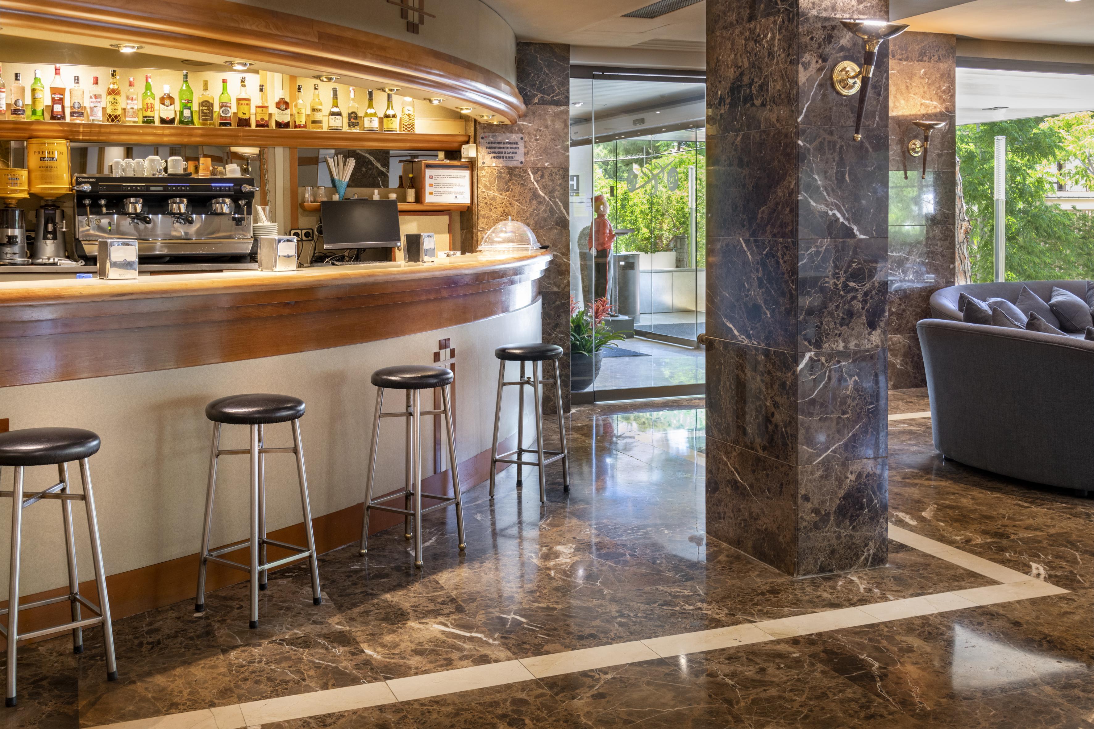 Hotel Ciudad De 3*